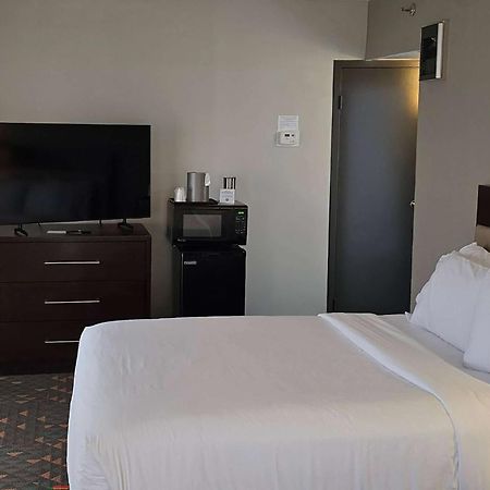 Wyndham Rochester Downtown Extérieur photo